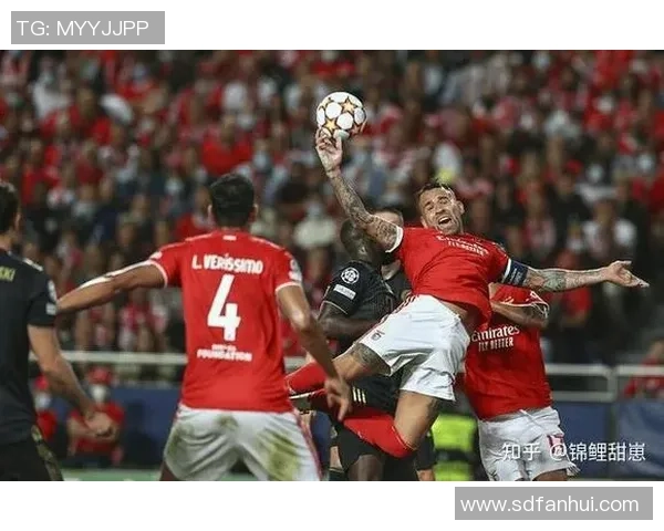 意甲焦点战：本菲卡与AC米兰激战成平红牌事件引发全场热议