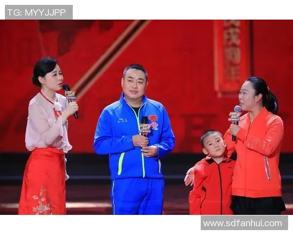 姚明驾驭莲花跑车的速度与激情，展现运动员的风采与魅力