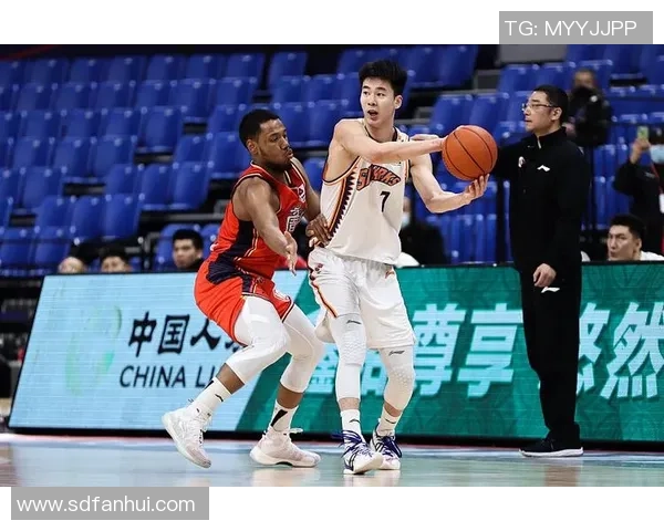 王静专访：从球场到人生的转折点与篮球梦想的追寻