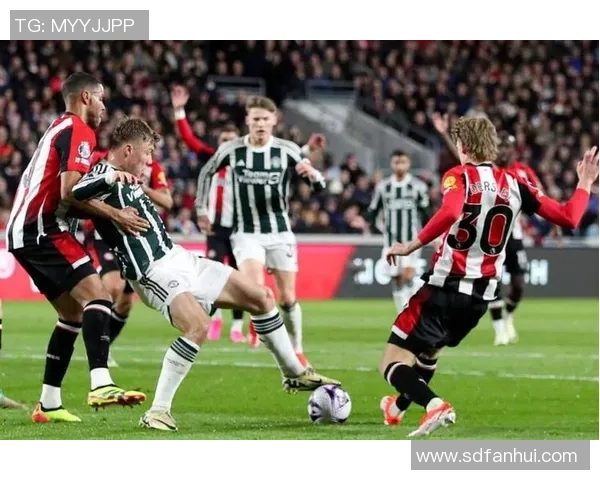 英超激战：多特蒙德绝杀曼联全场沸腾精彩集锦回顾