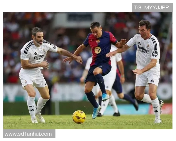 西甲经典对决皇马惊险逆转巴萨神扑成比赛转折点