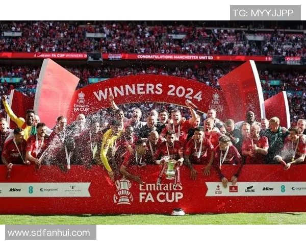 足总杯精彩对决拜仁狂胜巴萨5-0战术解析与绝杀瞬间回顾