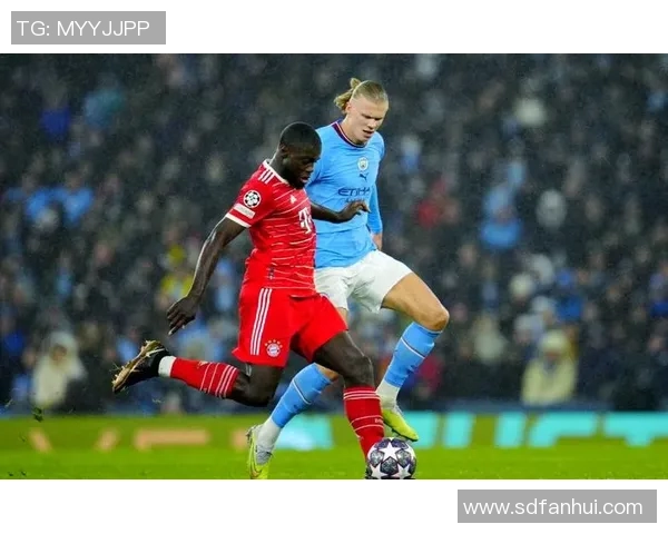 曼城小胜拜仁红牌争议引发全场热议战术分析与精彩瞬间回顾 曼城小胜拜仁红牌争议引发全场热议战术分析与精彩瞬间回顾