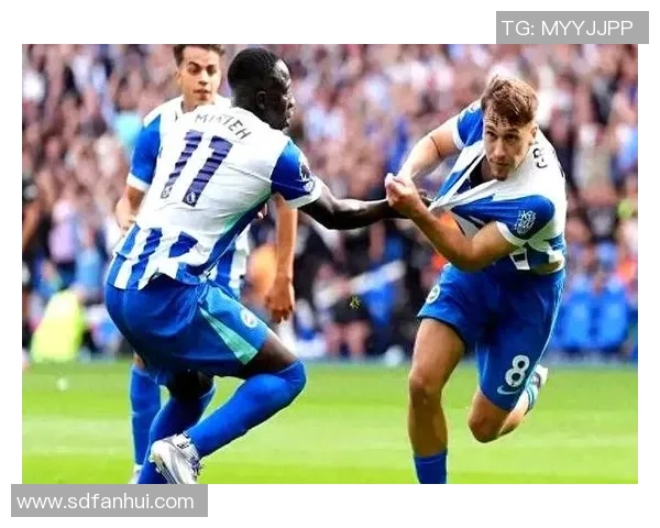 意甲经典对决那不勒斯逆袭曼城上演惊天冷门引发全场狂欢