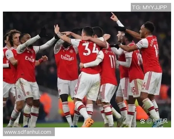 西甲精彩对决AC米兰与波尔图战成平局引发全场热烈反响