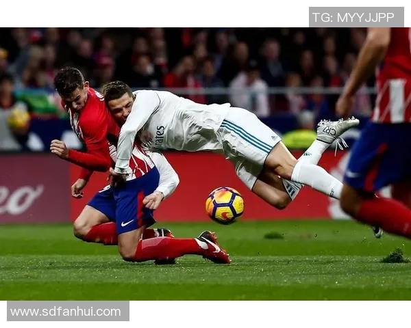 西甲焦点战巴萨与利物浦互交白卷精彩瞬间引发全场热议 西甲焦点战巴萨与利物浦互交白卷精彩瞬间引发全场热议